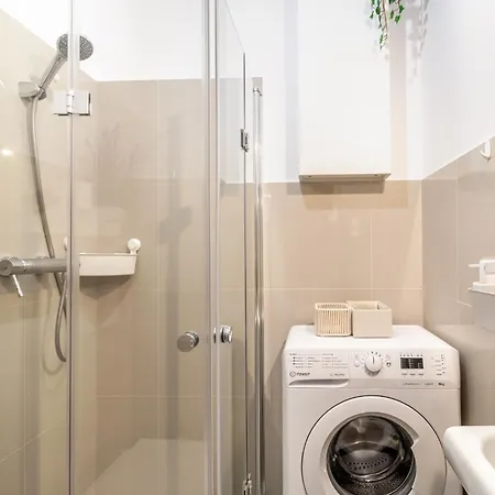 Modern Near Old Town - Orla Appartement